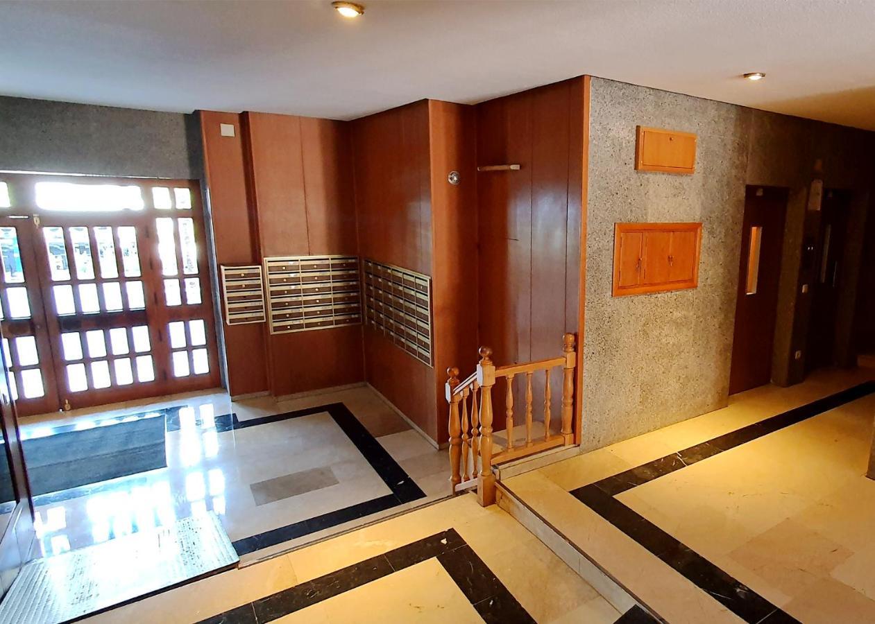 Apartment Spacious Two Bedroom In Centre